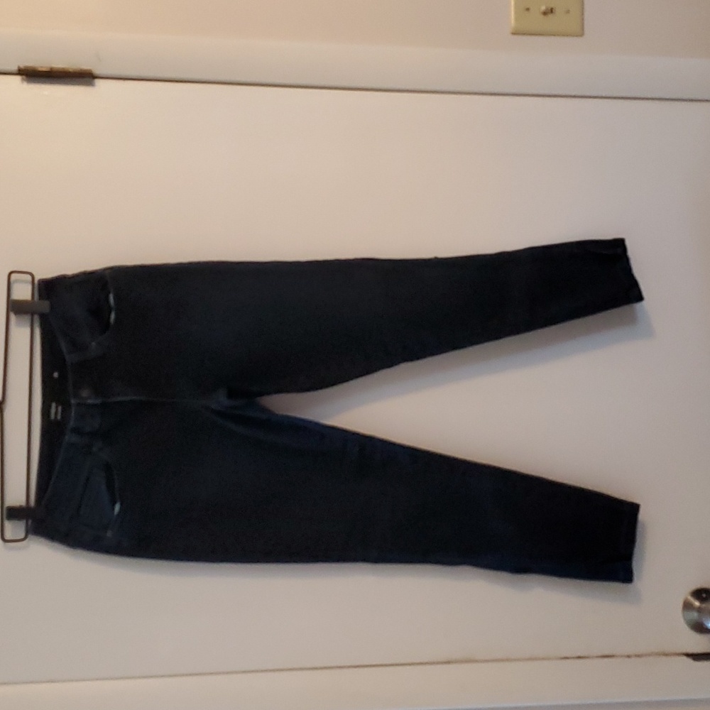 Jeans - Picture 1 of 5